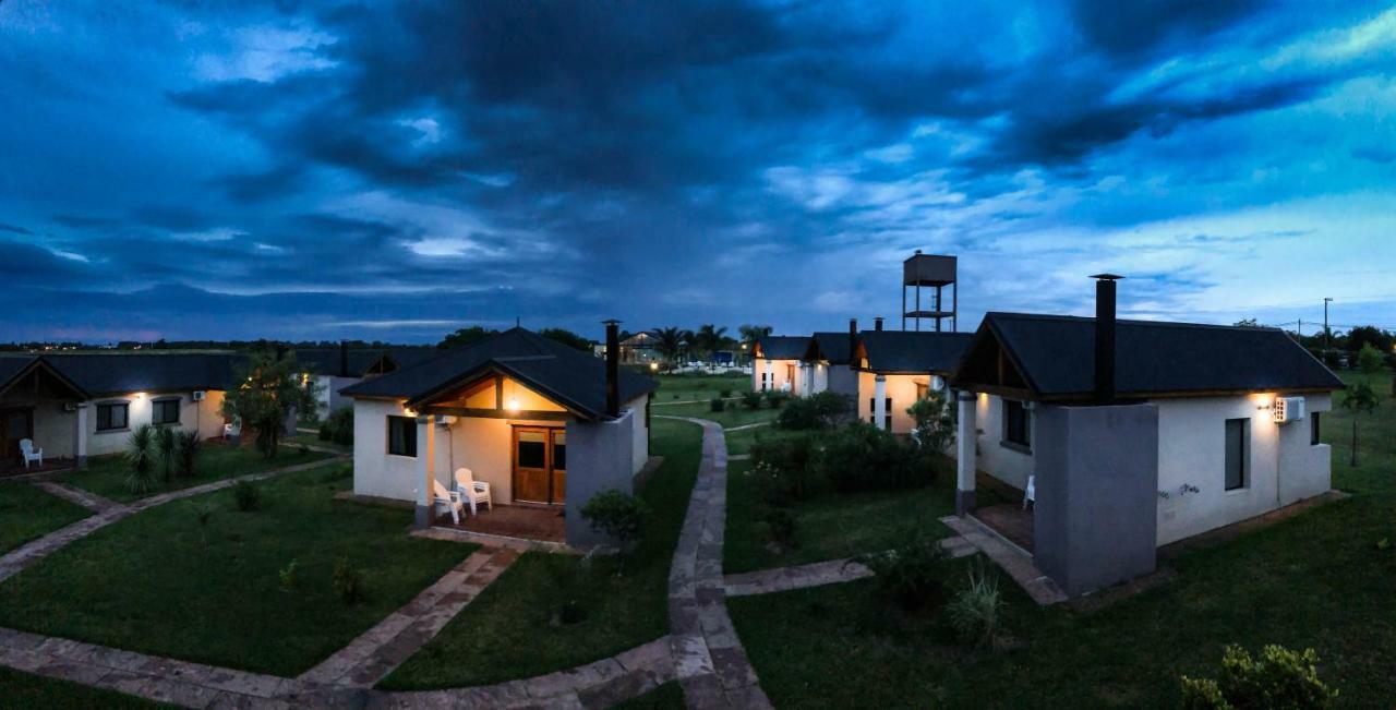 Iguape Aparts & Spa Colón Eksteriør billede